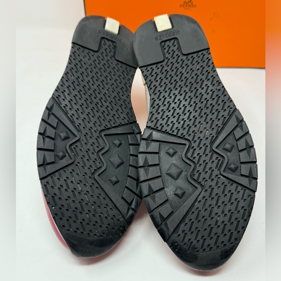 Pre-loved Hermes Calfskin Womens Sneakers Size36.5 color: White Gray Pink - Picture 10 of 16